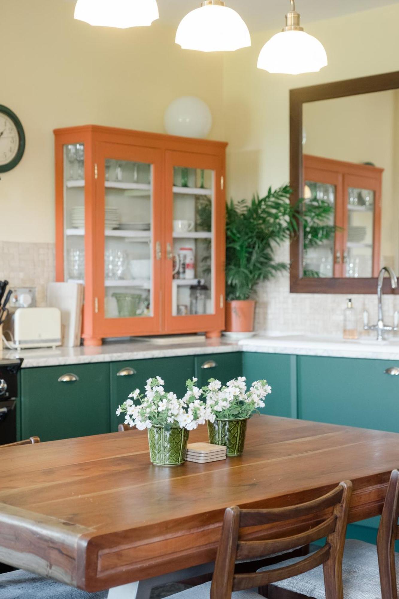 Southsea, - Two Bedroom - Newly Refurbished Throughout - Treetop Sea Views Appartement *